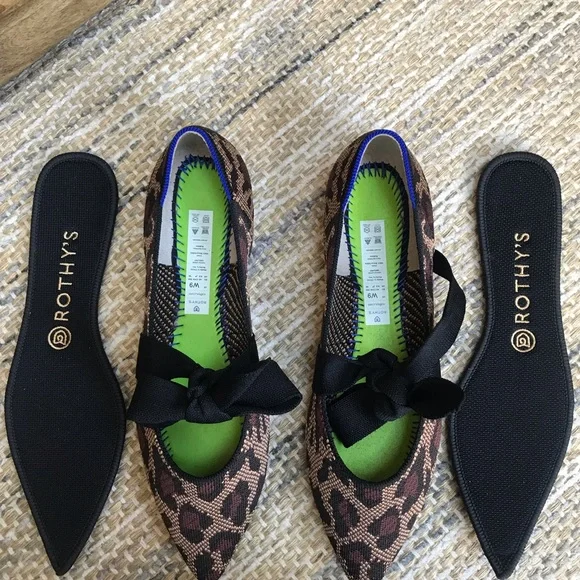 SOLD! Rothy’s, Wildcat Mary Jane’s, size 9, excellent condition. - Picture 3 of 4